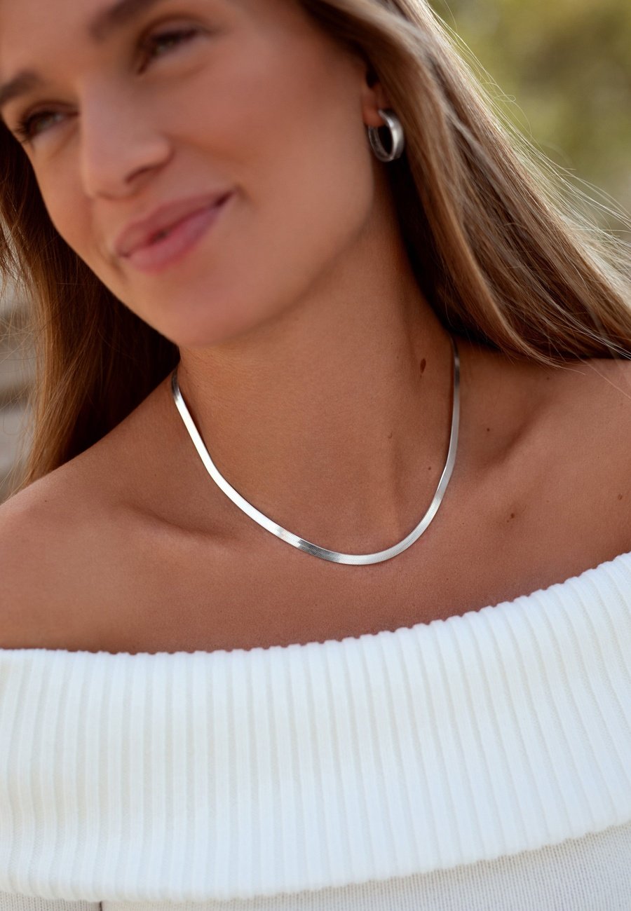 COLLAR BAHUT